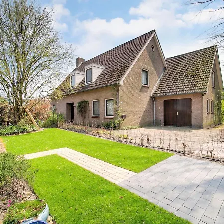 Near The Efteling With Garden Holiday home *