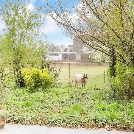 Holiday home Near The Efteling With Garden Nieuwkuijk